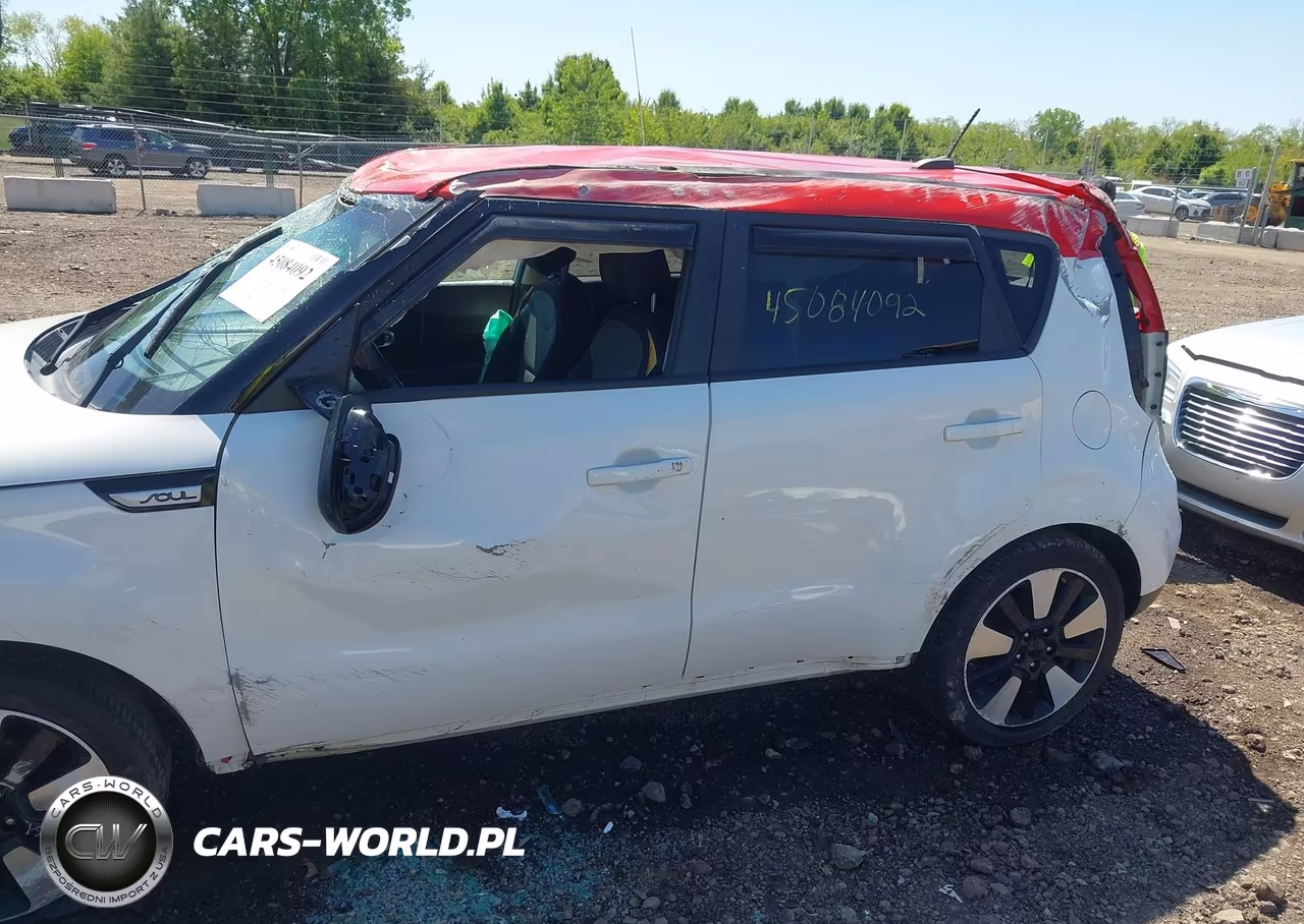 2018 Kia Soul + VIN:KNDJP3A54J7563041 - 6