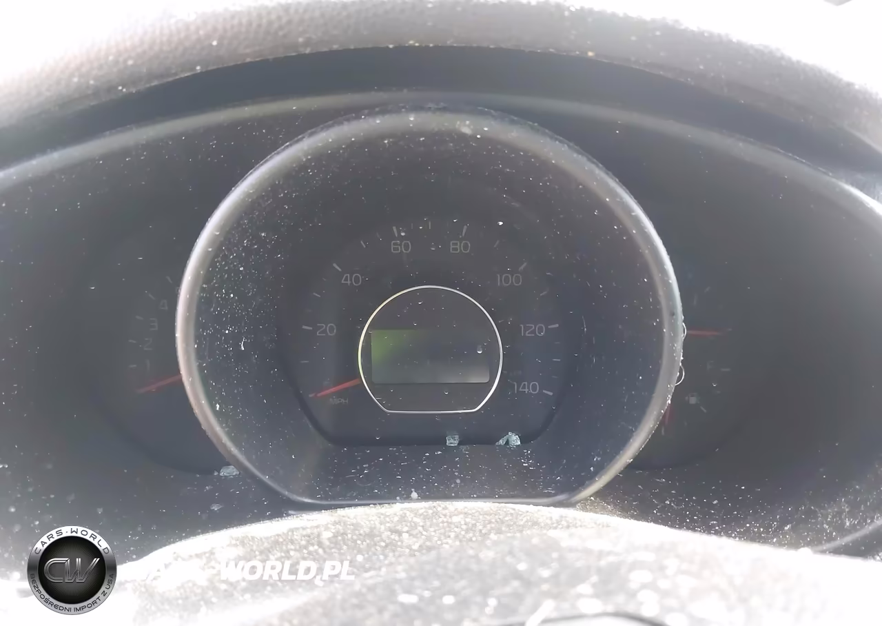 2018 Kia Soul + VIN:KNDJP3A54J7563041 - 7
