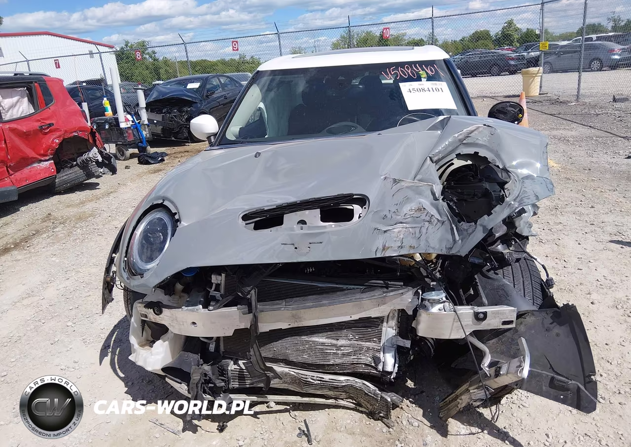 2022 Mini Clubman Cooper S VIN:WMWXJ1C01N2P93444 - 13