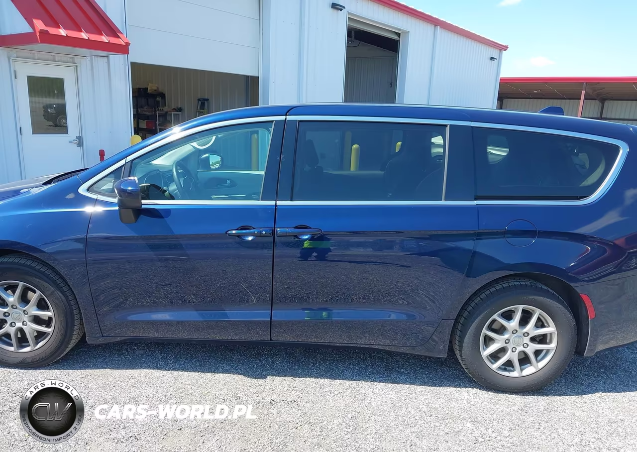 2020 Chrysler Voyager Lx VIN:2C4RC1CG9LR192199 - 20