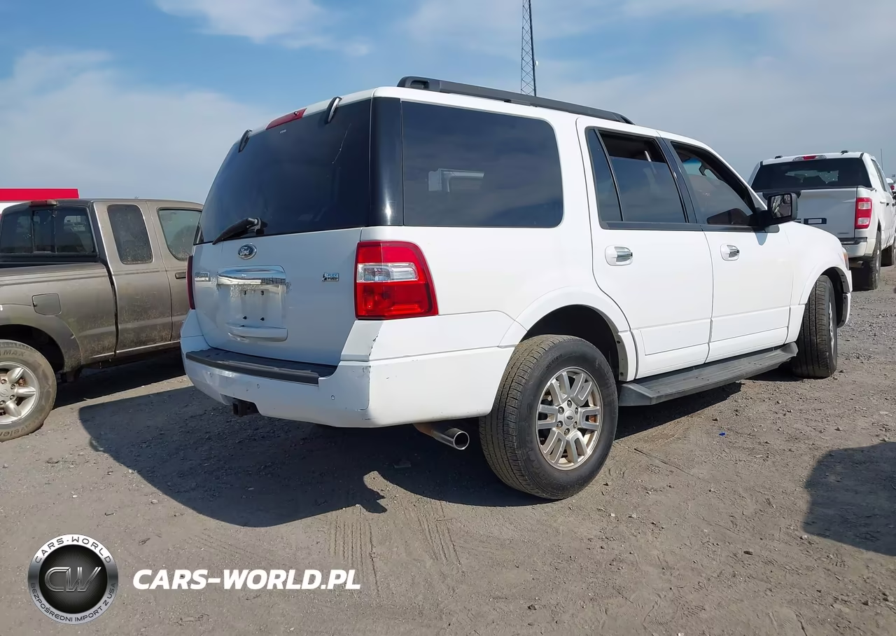 2012 Ford Expedition Xlt VIN:1FMJU1H54CEF48911 - 4