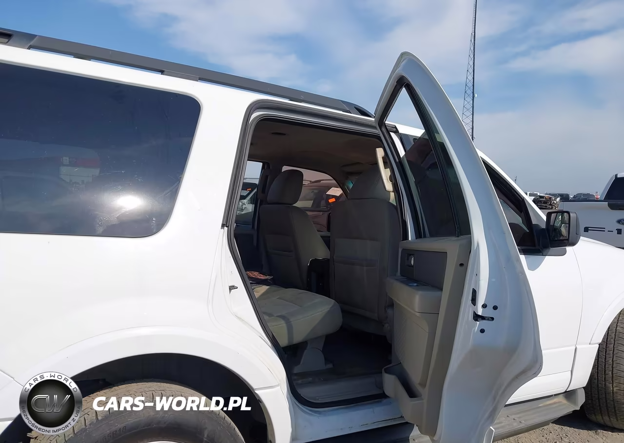 2012 Ford Expedition Xlt VIN:1FMJU1H54CEF48911 - 8