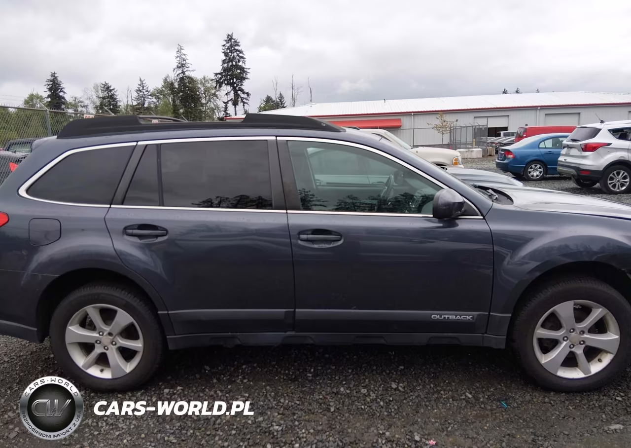 2014 Subaru Outback 2.5I Premium VIN:4S4BRBCC8E3325755 - 13