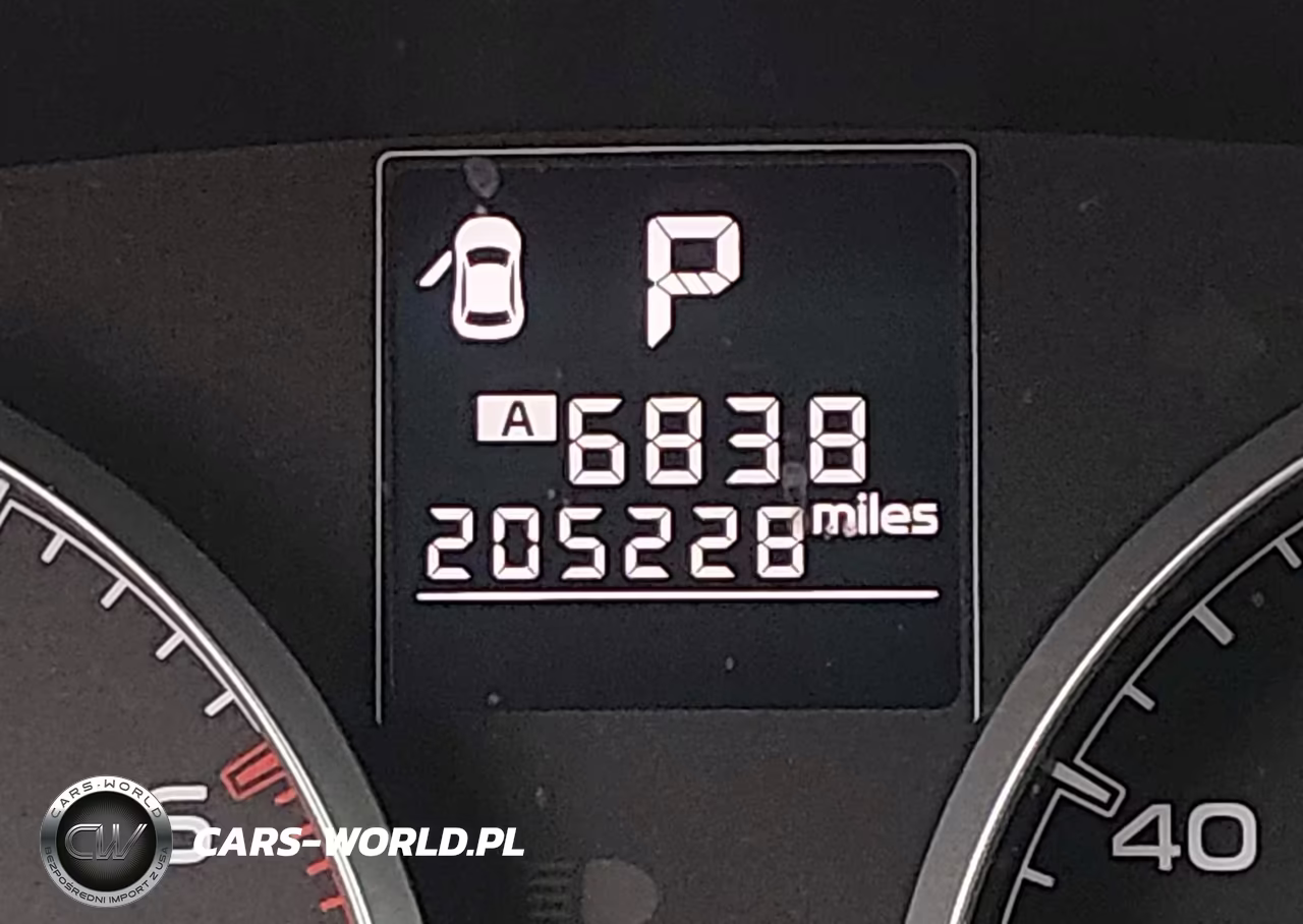 2014 Subaru Outback 2.5I Premium VIN:4S4BRBCC8E3325755 - 15