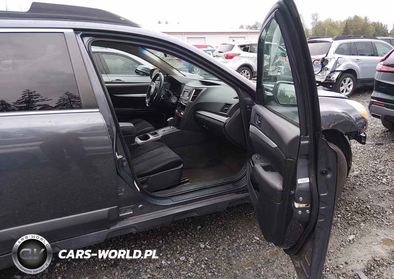 2014 Subaru Outback 2.5I Premium VIN:4S4BRBCC8E3325755 - 5