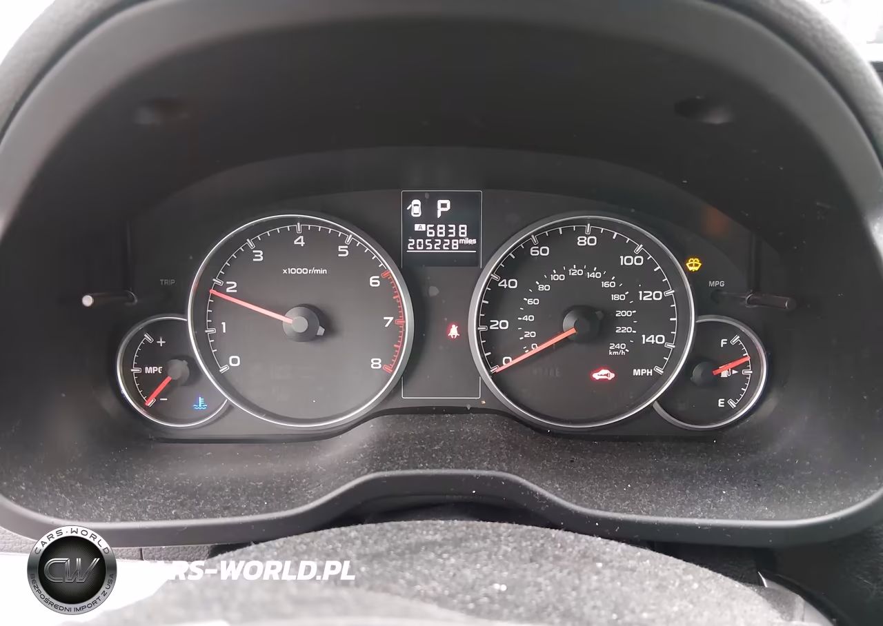 2014 Subaru Outback 2.5I Premium VIN:4S4BRBCC8E3325755 - 7