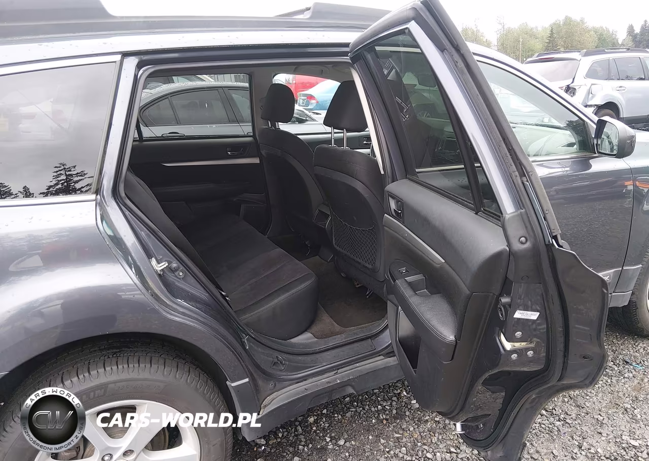 2014 Subaru Outback 2.5I Premium VIN:4S4BRBCC8E3325755 - 8