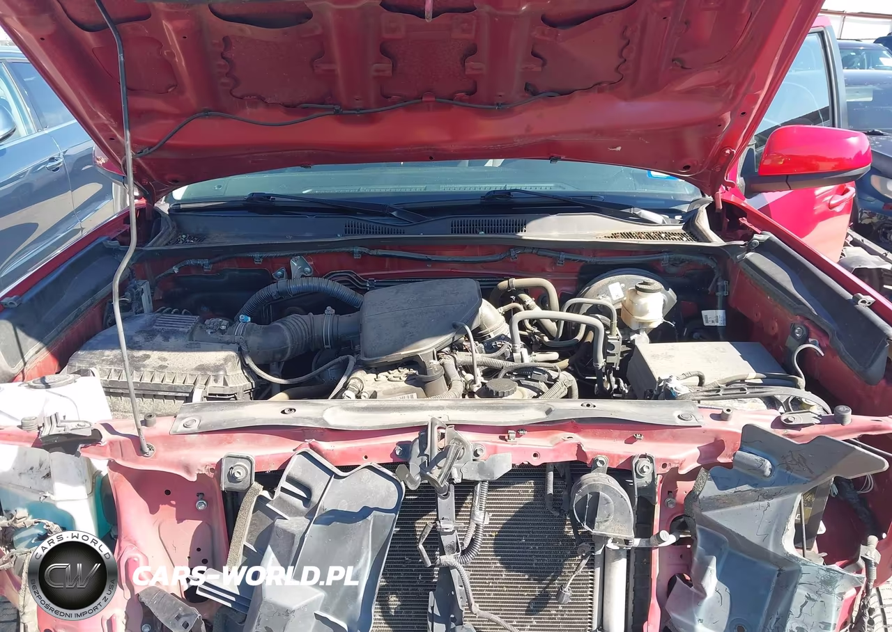 2019 Toyota Tacoma Sr VIN:5TFAX5GN6KX150798 - 10