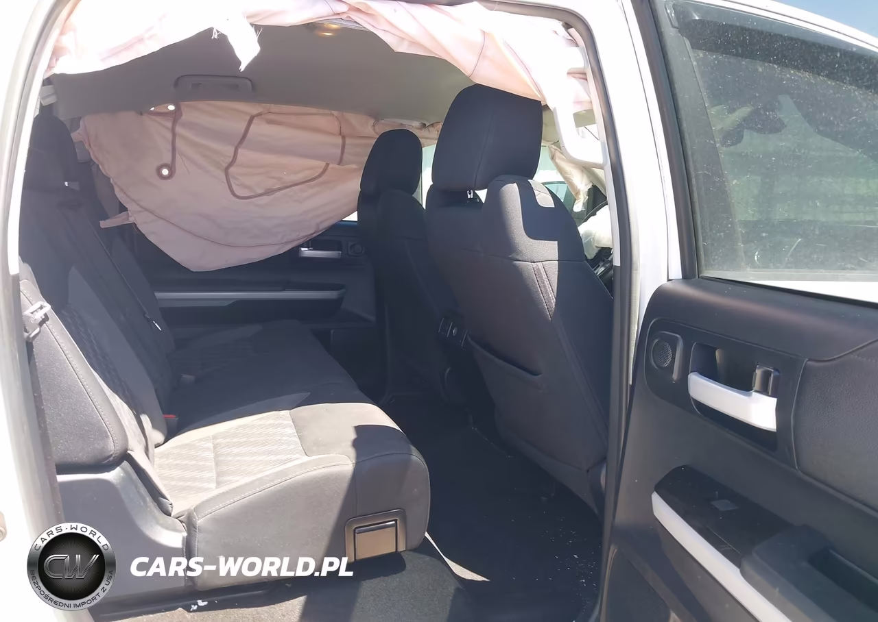 2018 Toyota Tundra Sr5 5.7L V8 VIN:5TFEY5F13JX239028 - 8
