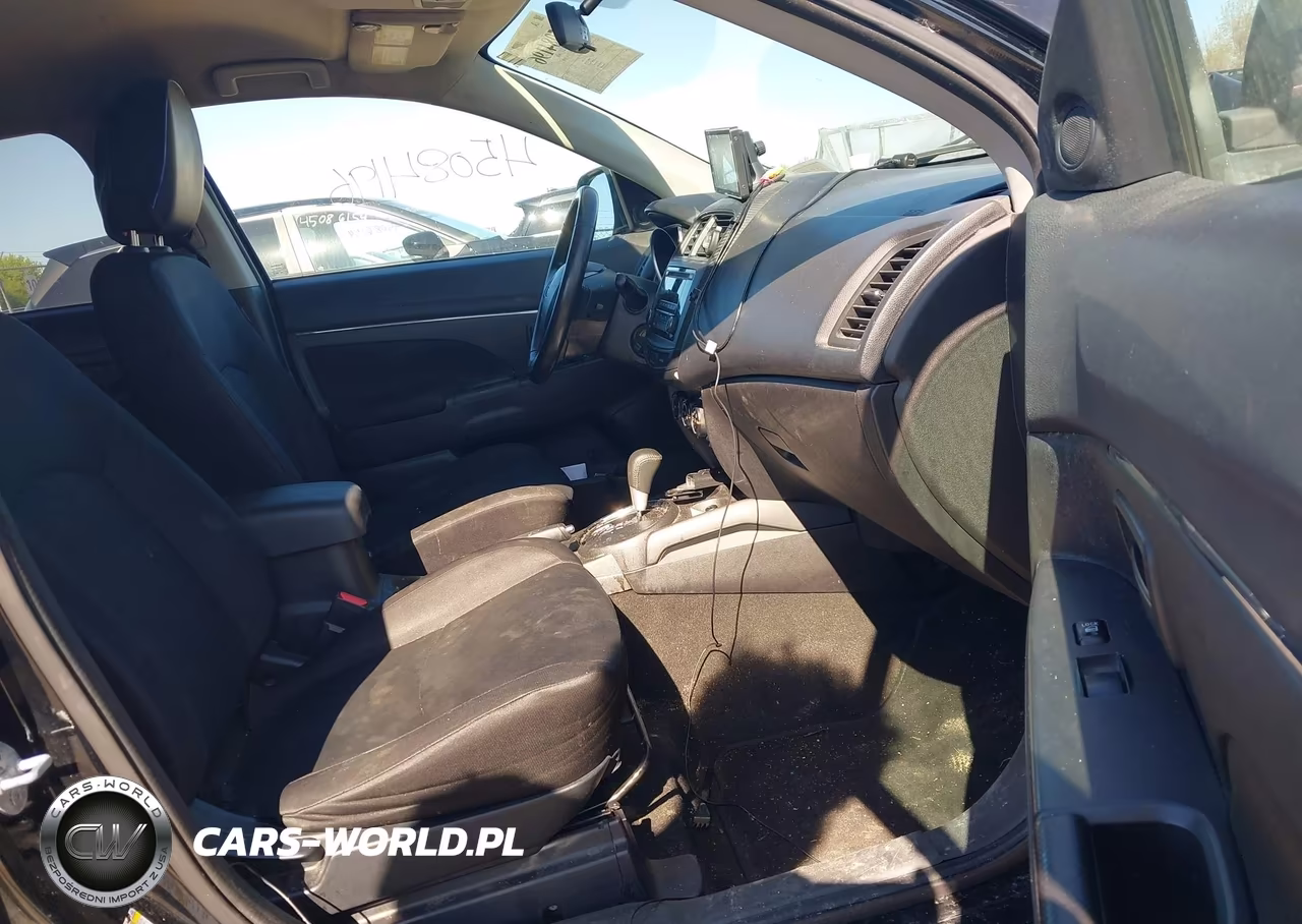 2015 Mitsubishi Outlander Sport Es VIN:4A4AR3AW9FE047112 - 5