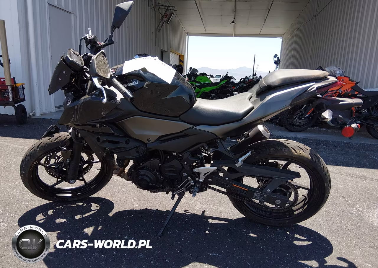 2025 Kawasaki Er500 VIN:ML5ERGE15SDA59558 - 13