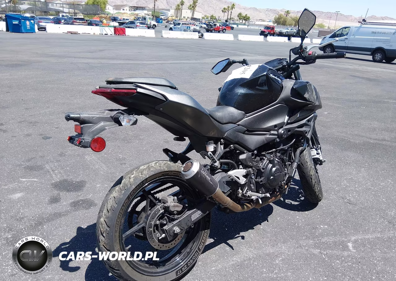 2025 Kawasaki Er500 VIN:ML5ERGE15SDA59558 - 4