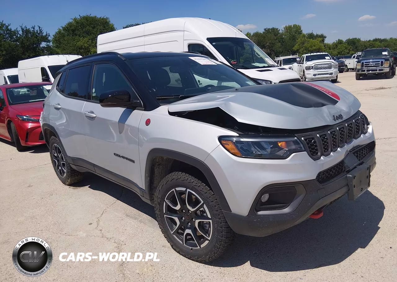 2025 Jeep Compass Trailhawk 4X4 – zdjęcie 1 z 16