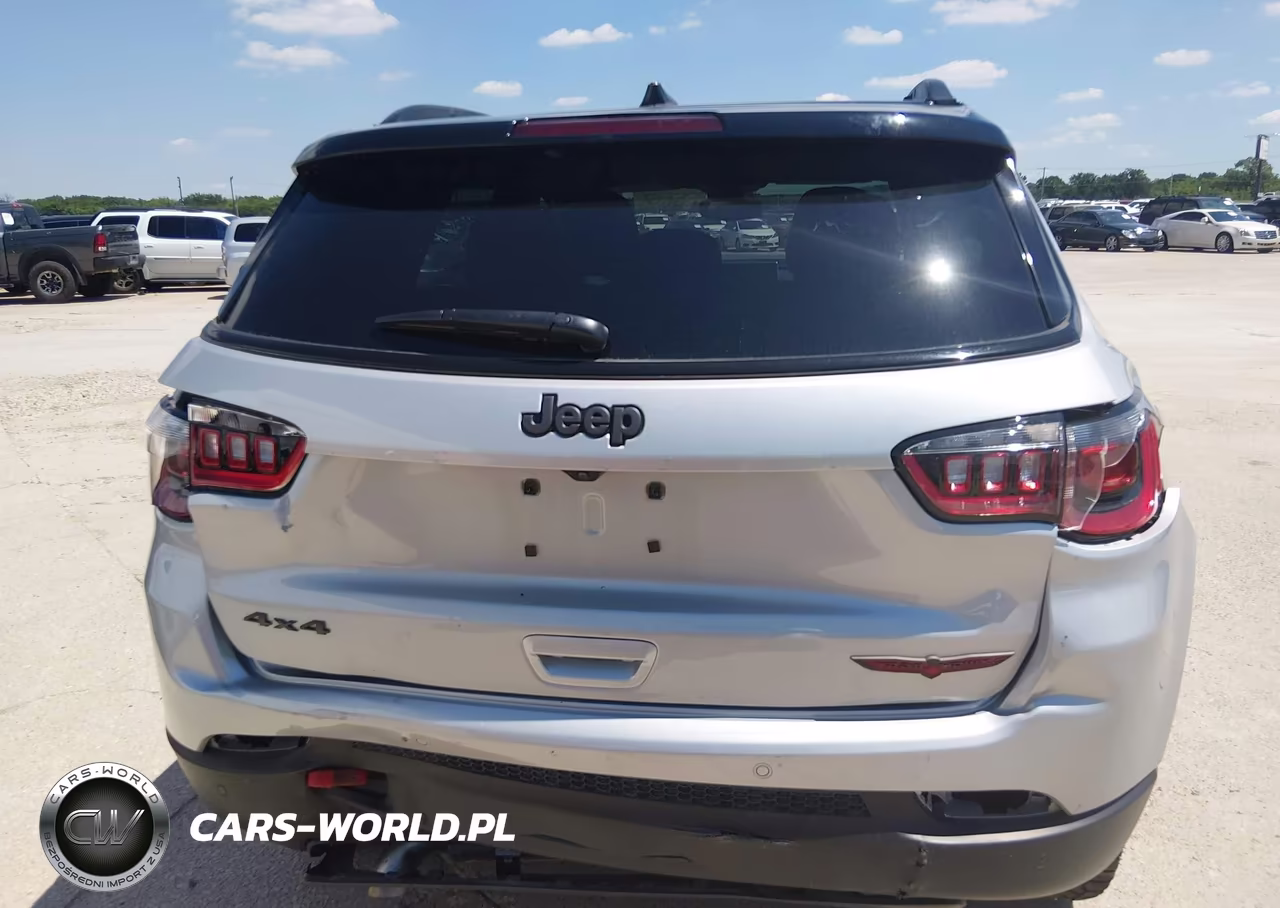 2025 Jeep Compass Trailhawk 4X4 VIN:3C4NJDDN6ST621815 - 16