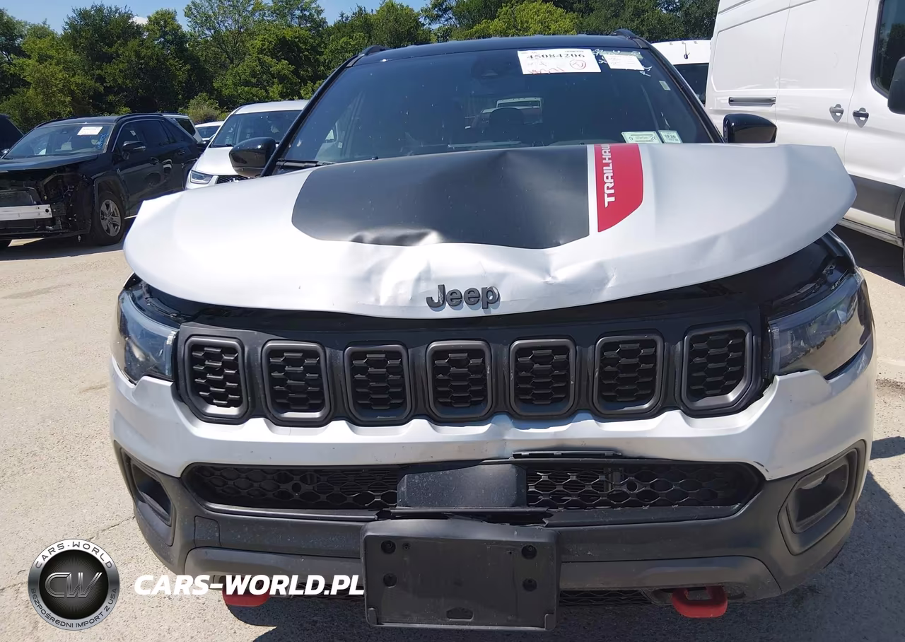 2025 Jeep Compass Trailhawk 4X4 VIN:3C4NJDDN6ST621815 - 6