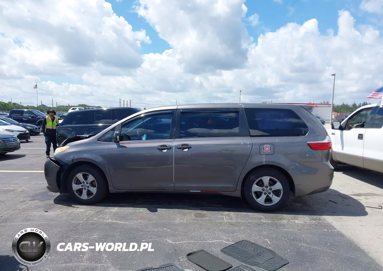 2016 Toyota Sienna L 7 Passenger VIN:5TDZK3DC4GS743484 - 14