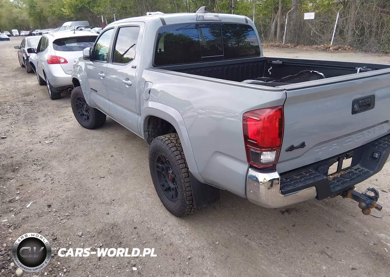 2021 Toyota Tacoma Sr5 V6 VIN:3TMCZ5ANXMM387069 - 3
