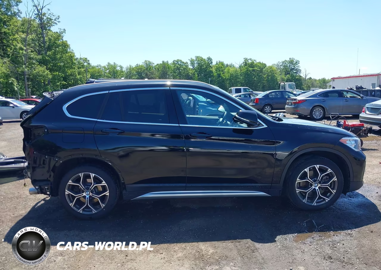 2021 BMW X1 xDrive28I VIN:WBXJG9C02M5T07987 - 14