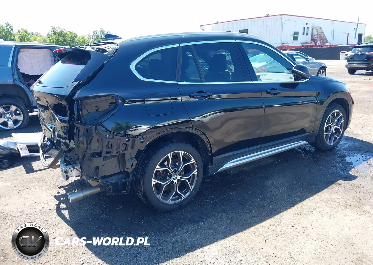 2021 BMW X1 xDrive28I VIN:WBXJG9C02M5T07987 - 4