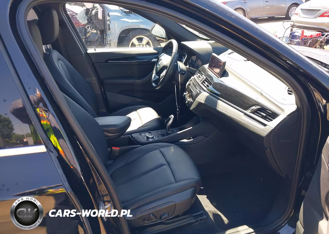 2021 BMW X1 xDrive28I VIN:WBXJG9C02M5T07987 - 5