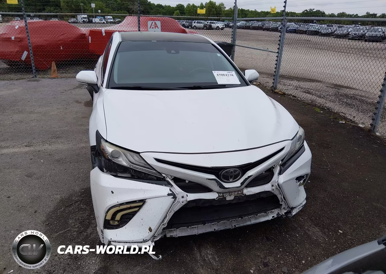 2019 Toyota Camry Xse VIN:4T1B61HK1KU697883 - 12