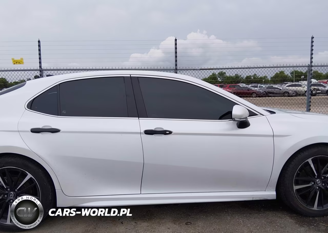 2019 Toyota Camry Xse VIN:4T1B61HK1KU697883 - 13