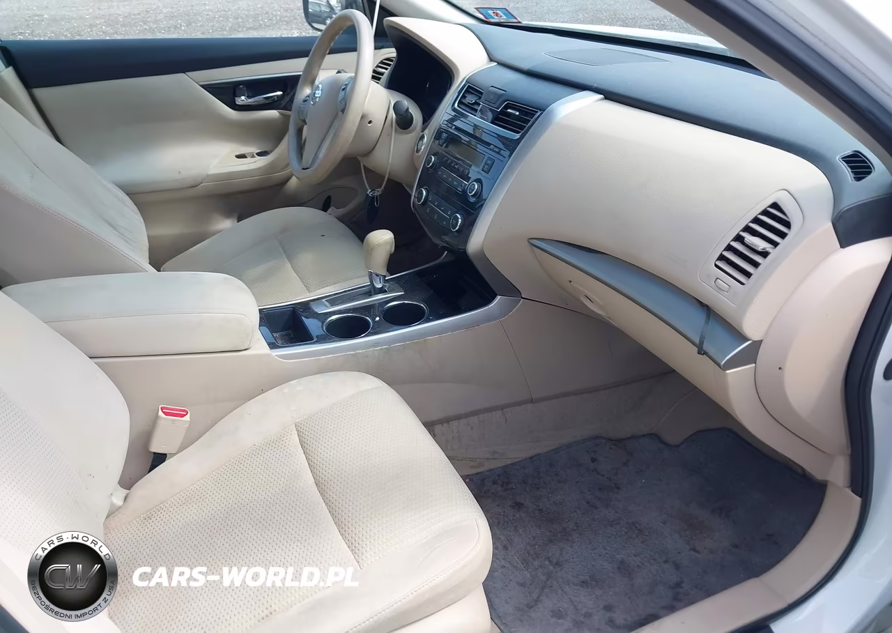2014 Nissan Altima 2.5 S VIN:1N4AL3AP8EN349397 - 5