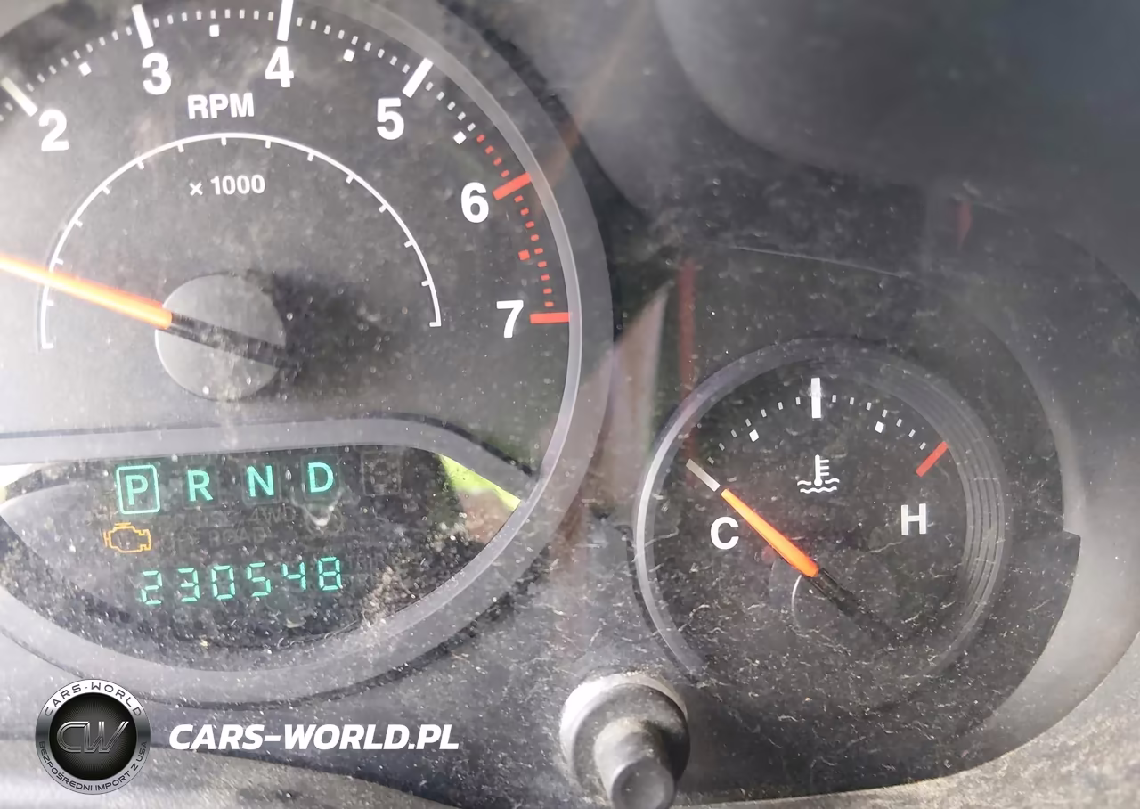2008 Jeep Wrangler X VIN:1J4FA24128L648644 - 15