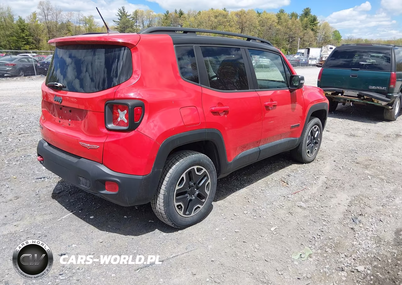 2016 Jeep Renegade Trailhawk VIN:ZACCJBCT7GPD57658 - 4