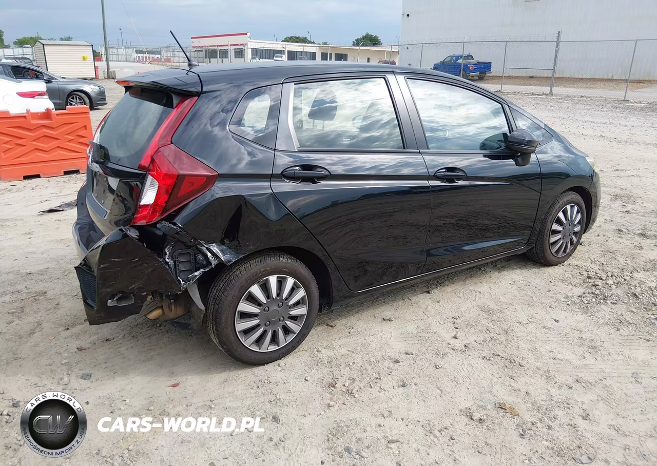 2017 Honda Fit Lx VIN:JHMGK5H58HS020291 - 4
