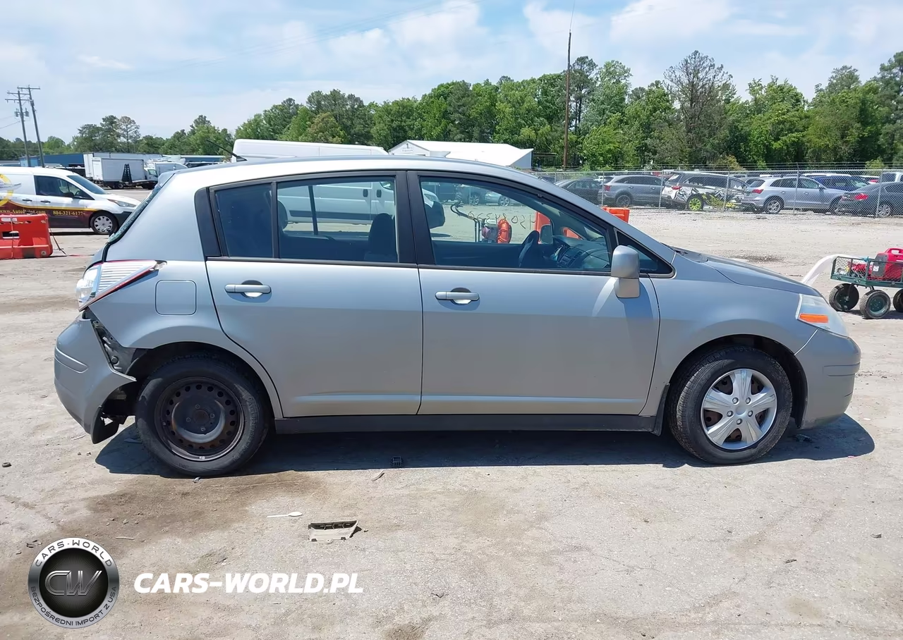 2011 Nissan Versa 1.8S VIN:3N1BC1CP5BL401955 - 13