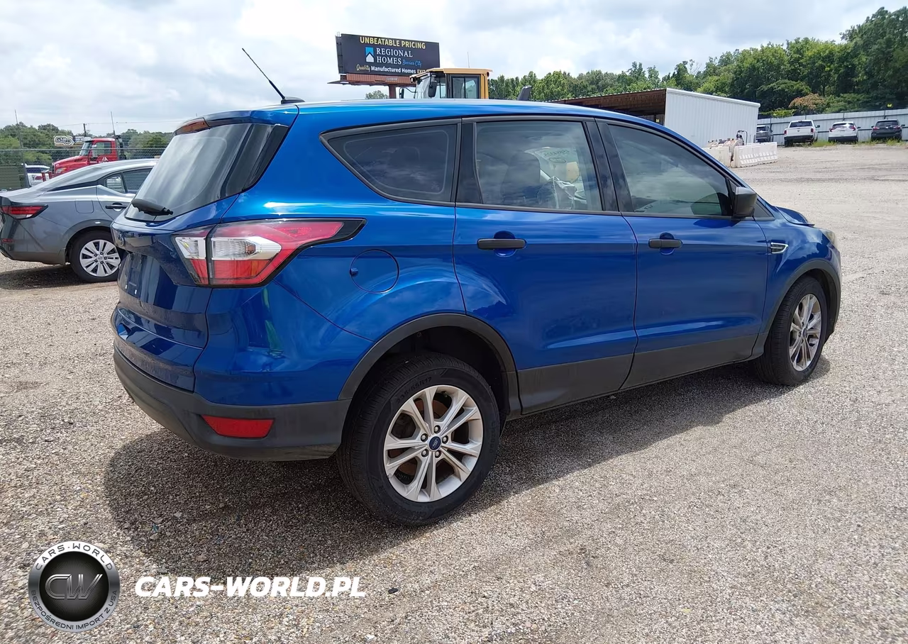 2018 Ford Escape S VIN:1FMCU0F70JUA09387 - 4