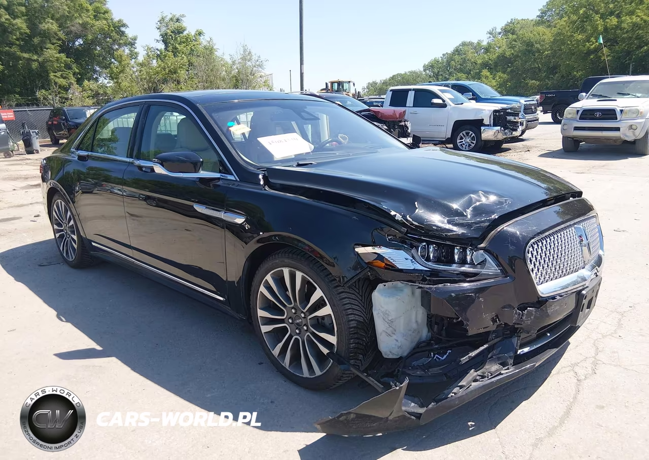 2020 Lincoln Continental Reserve – zdjęcie 1 z 18
