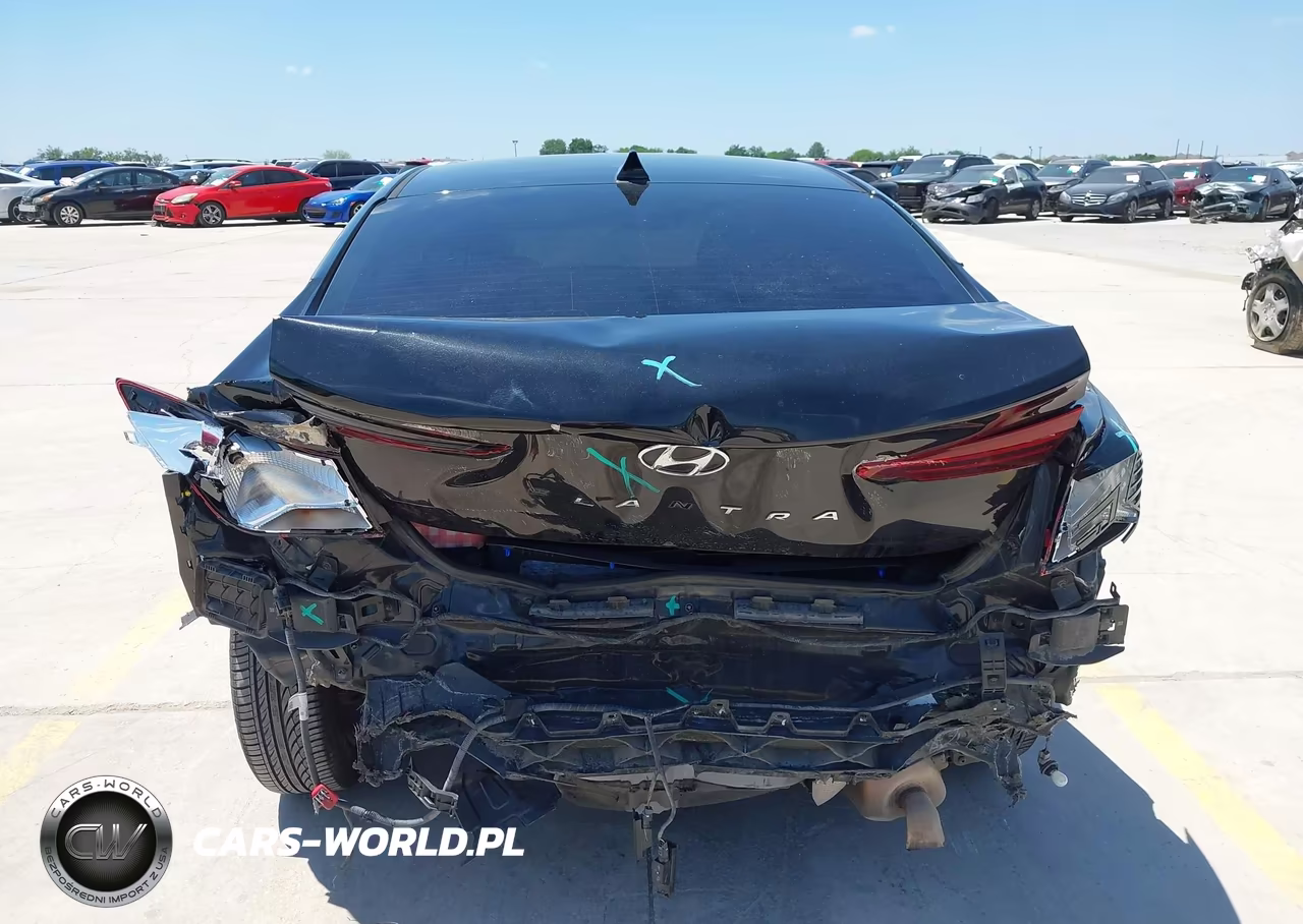 2020 Hyundai Elantra Sel VIN:5NPD84LF5LH580886 - 17