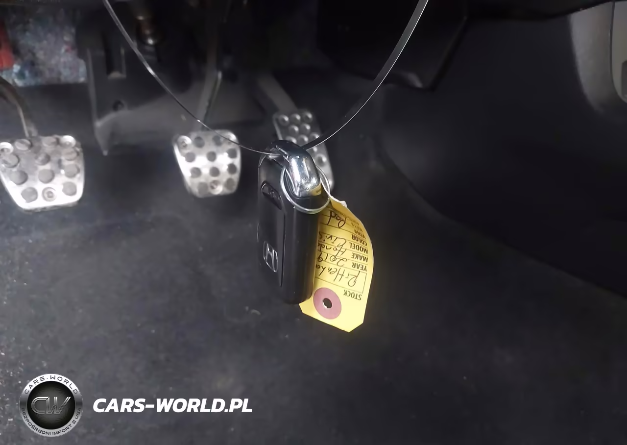 2019 Honda Civic Si VIN:2HGFC3A53KH754071 - 11
