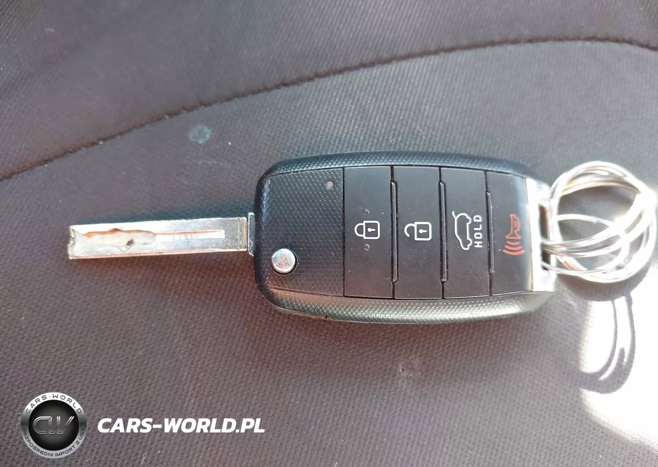 2016 Kia Soul VIN:KNDJN2A24G7271811 - 11