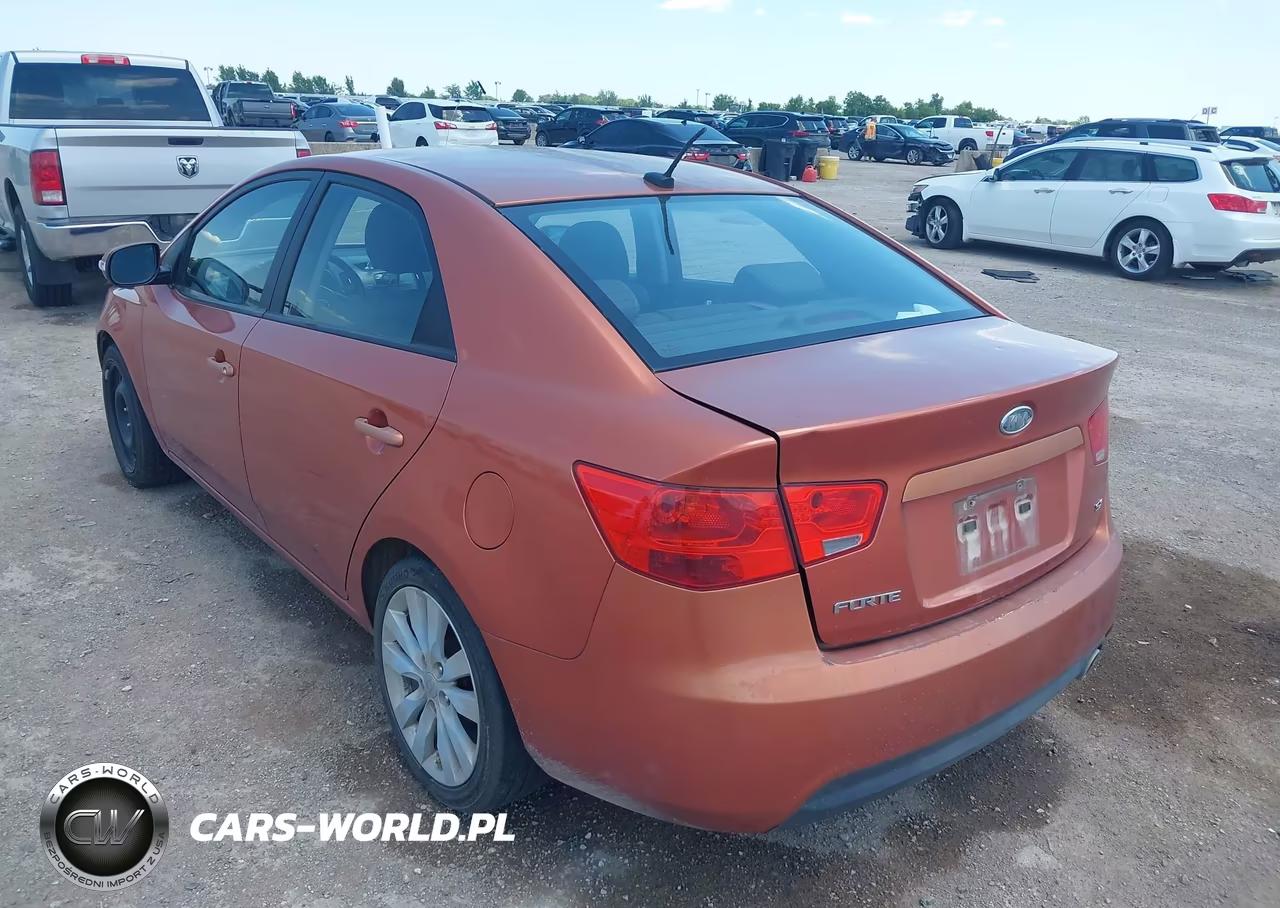 2010 Kia Forte Sx VIN:KNAFW4A38A5140386 - 3
