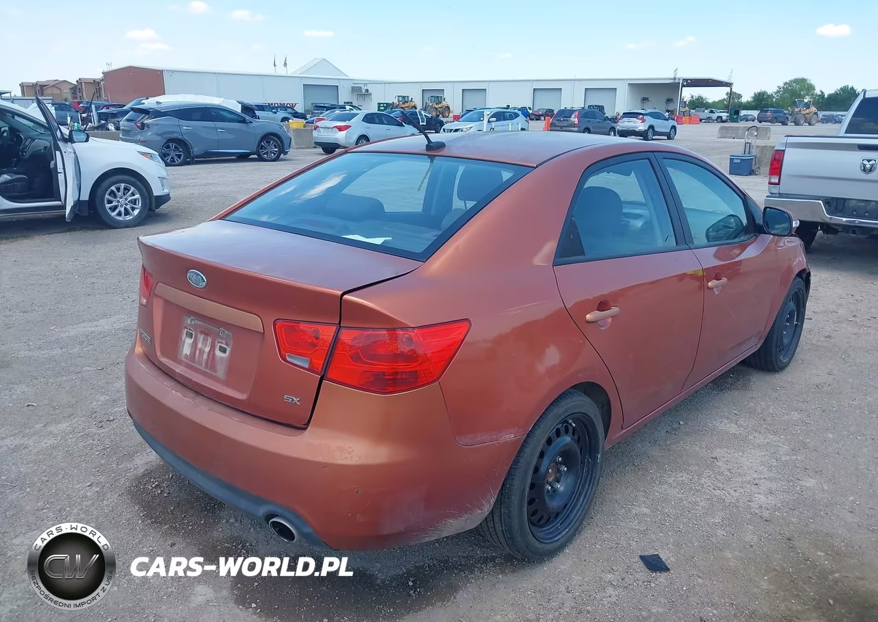 2010 Kia Forte Sx VIN:KNAFW4A38A5140386 - 4