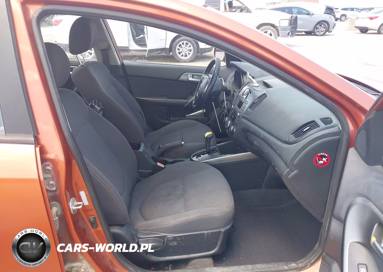 2010 Kia Forte Sx VIN:KNAFW4A38A5140386 - 5