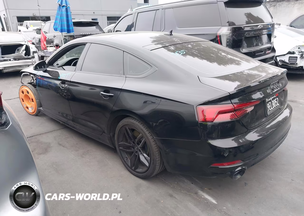 2019 Audi A5 45 Premium VIN:WAUANCF52KA063587 - 3