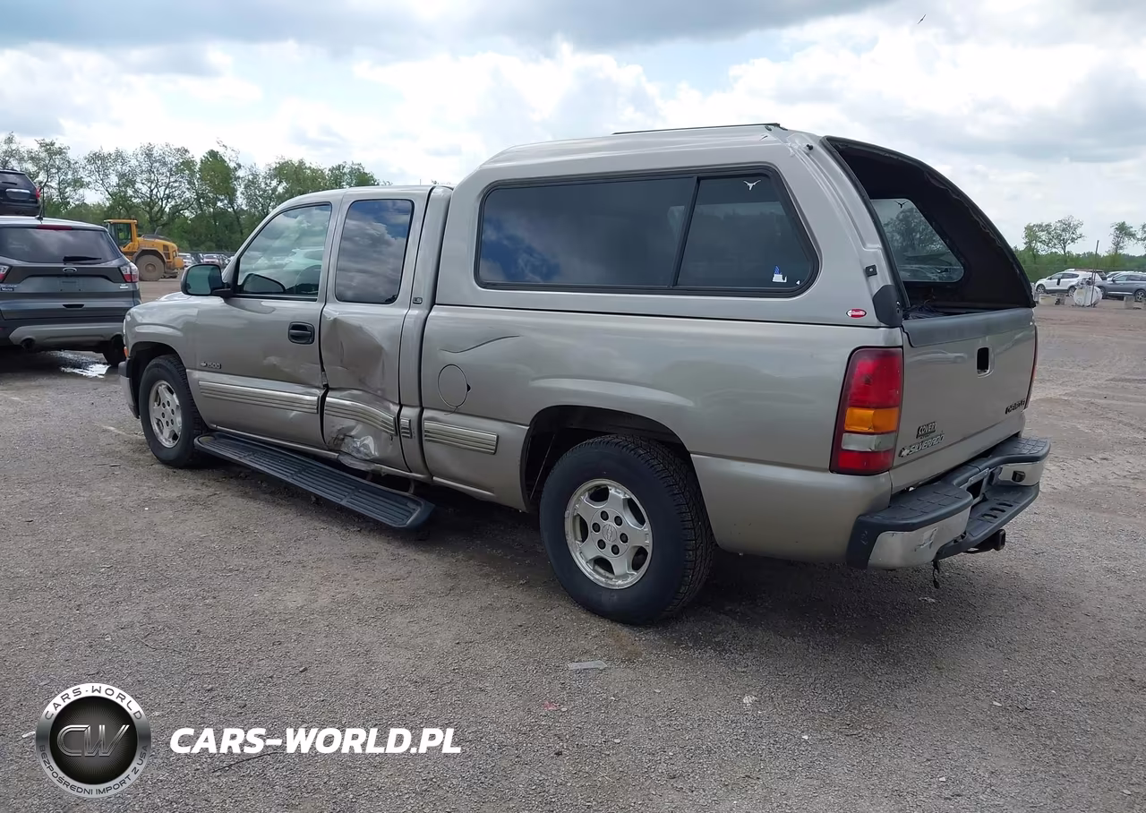 2002 Chevrolet Silverado 1500 Ls VIN:2GCEC19V821229695 - 3