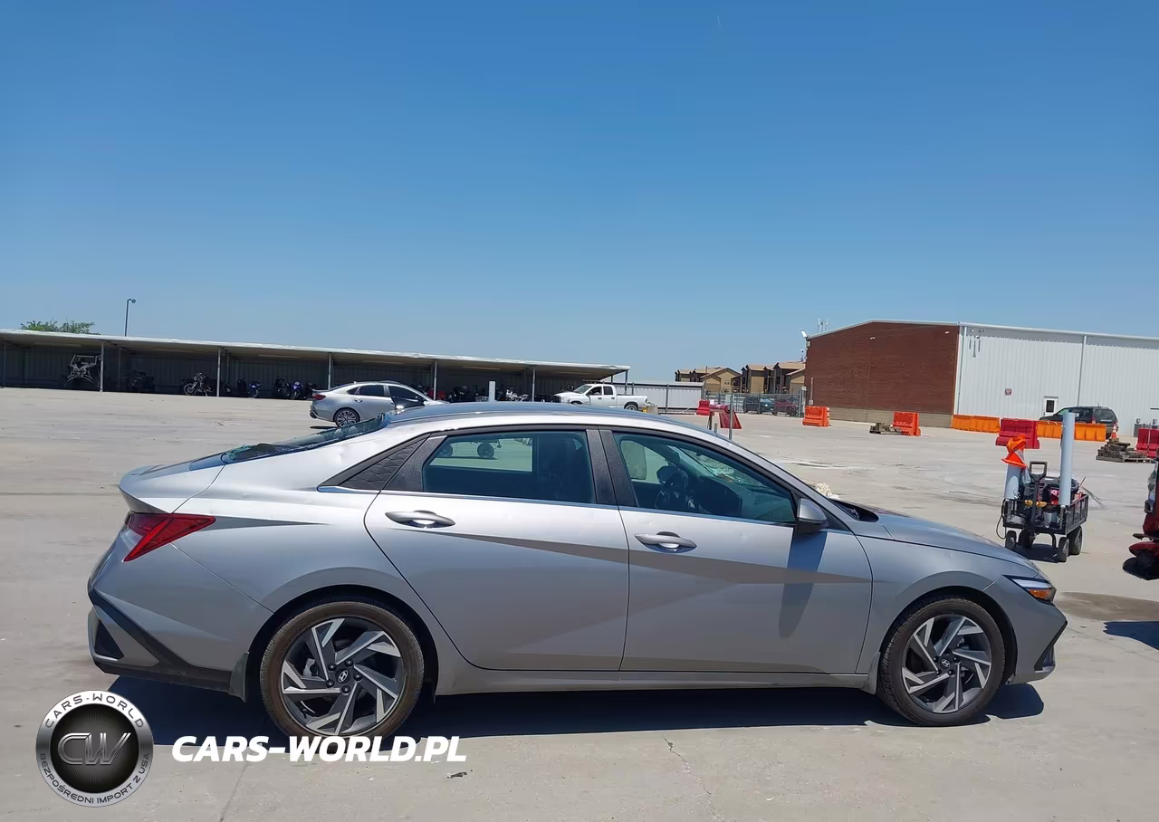 2025 Hyundai Elantra Hybrid Limited VIN:KMHLN4DJ9SU165691 - 13