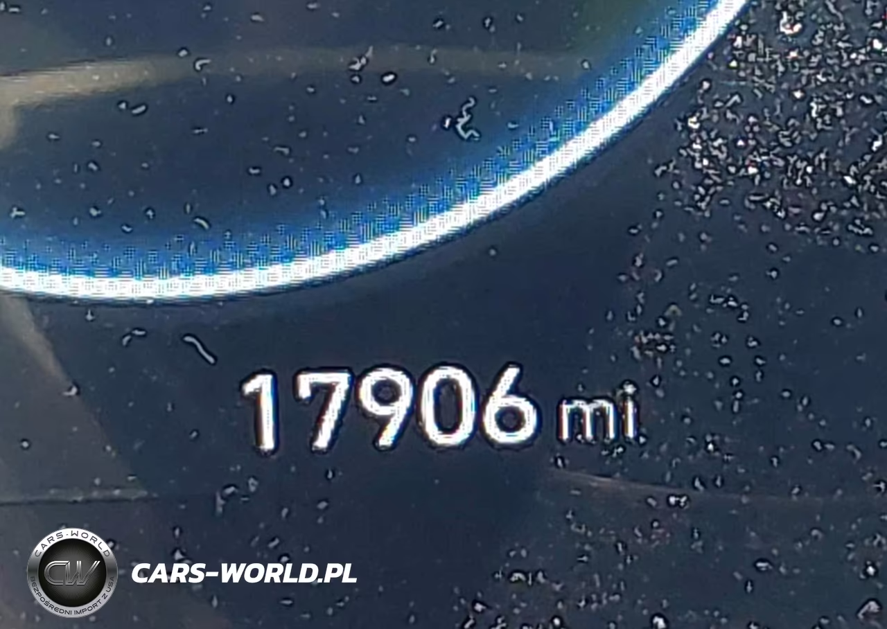 2025 Hyundai Elantra Hybrid Limited VIN:KMHLN4DJ9SU165691 - 15