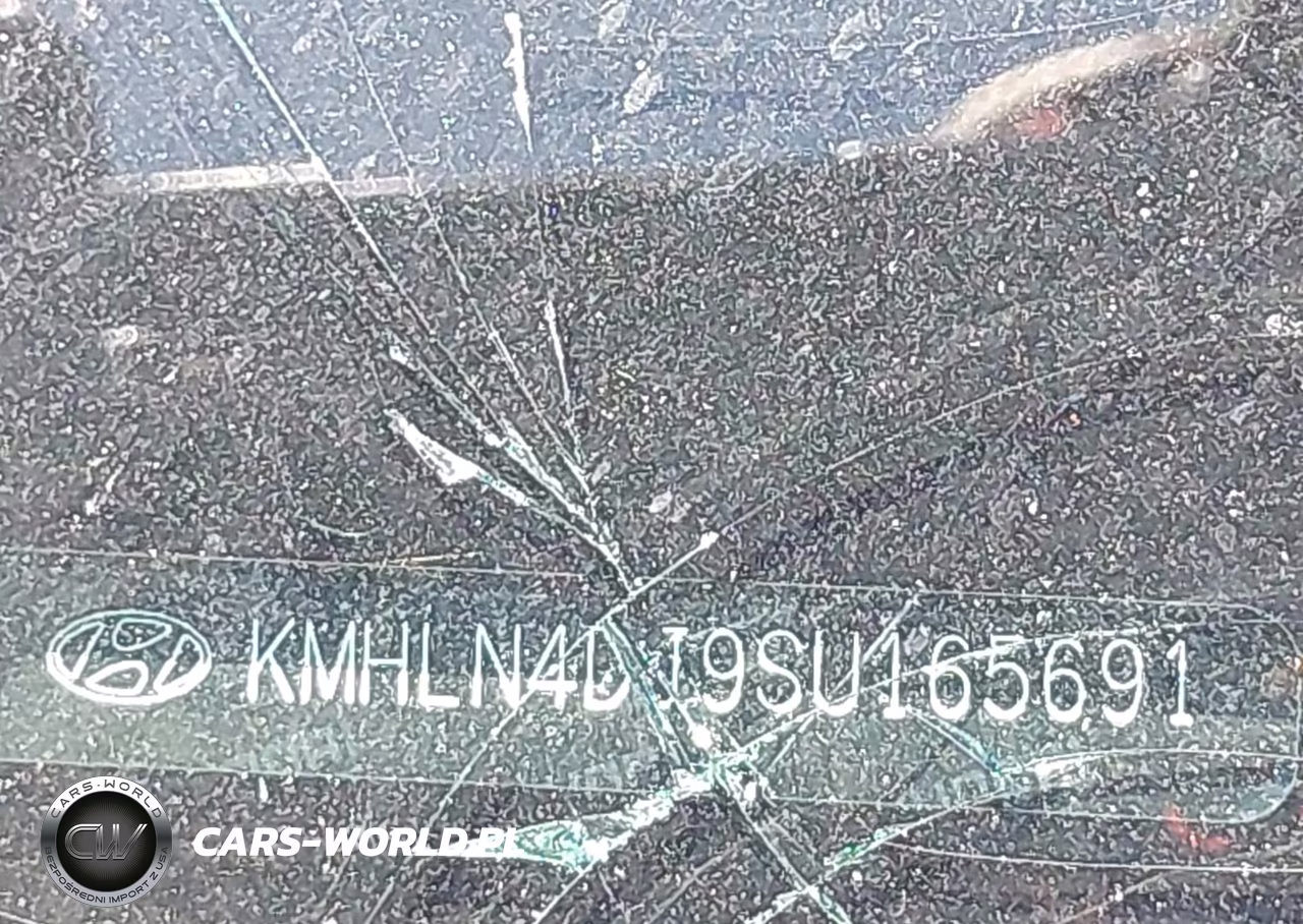 2025 Hyundai Elantra Hybrid Limited VIN:KMHLN4DJ9SU165691 - 17