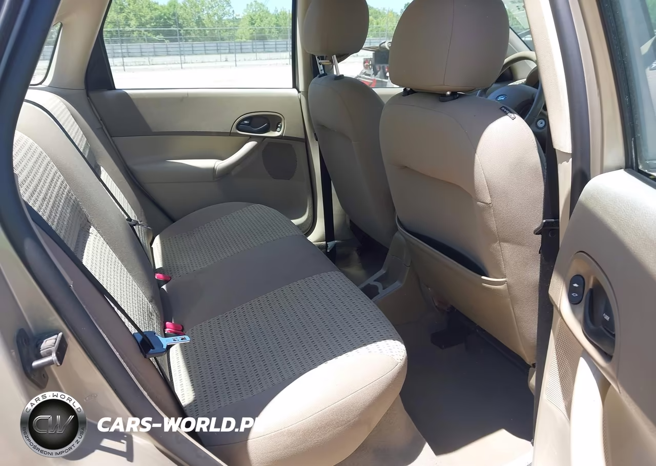 2006 Ford Focus Zx4 VIN:1FAHP34NX6W178953 - 8