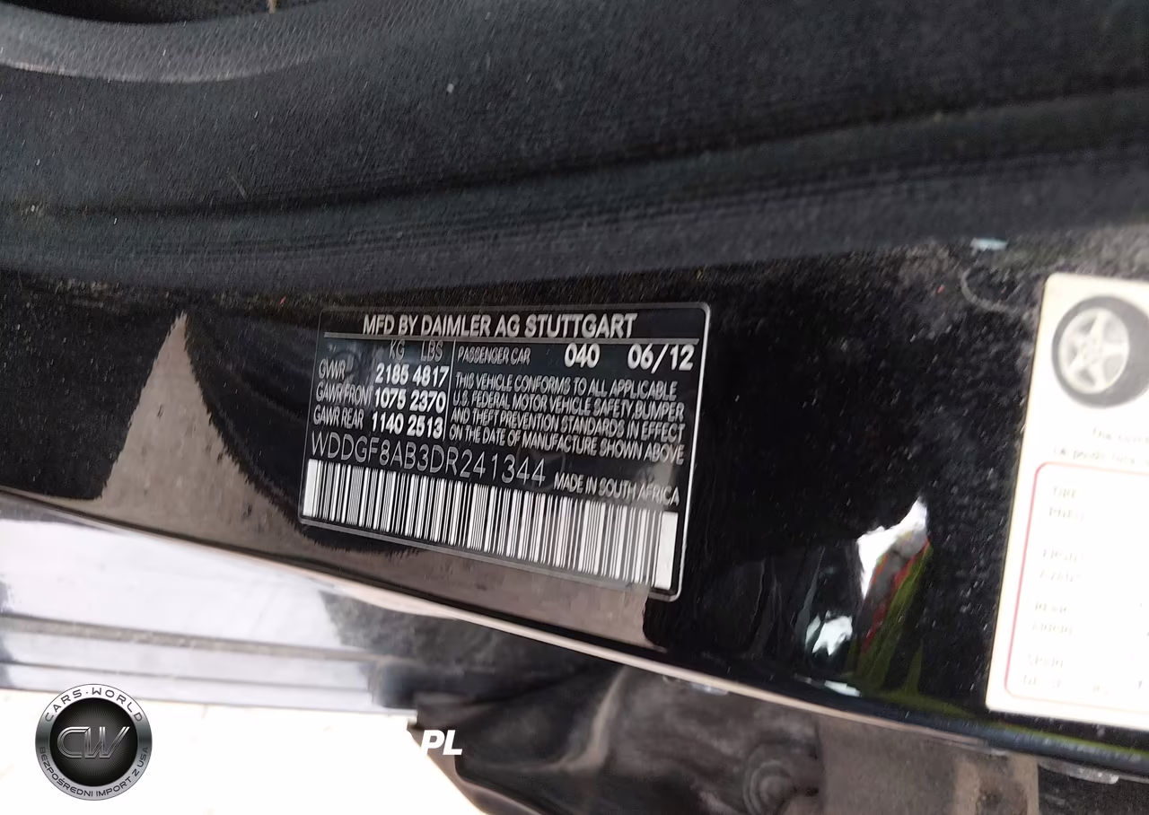 2013 Mercedes-Benz C 300 Sport 4Matic VIN:WDDGF8AB3DR241344 - 9