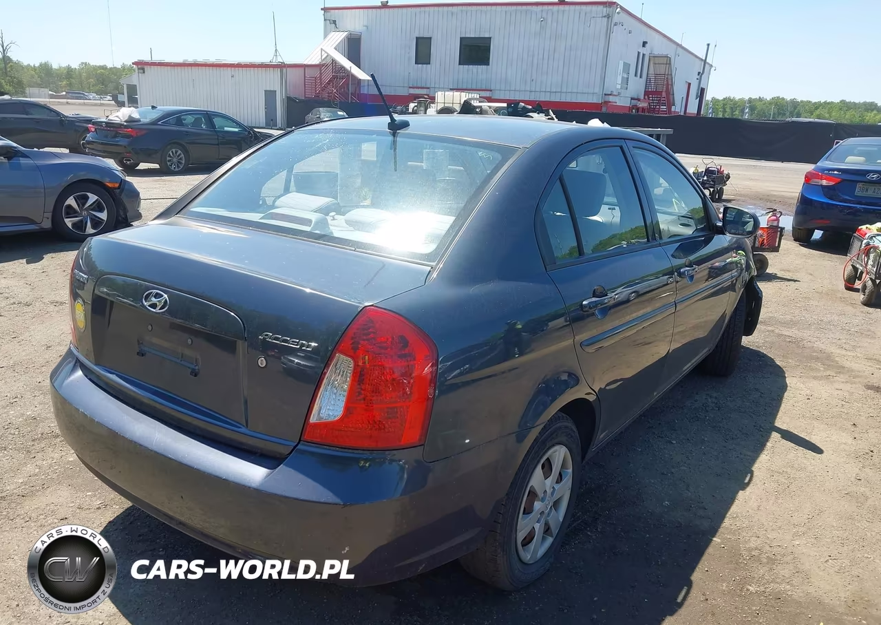 2010 Hyundai Accent Gls VIN:KMHCN4AC6AU410239 - 4