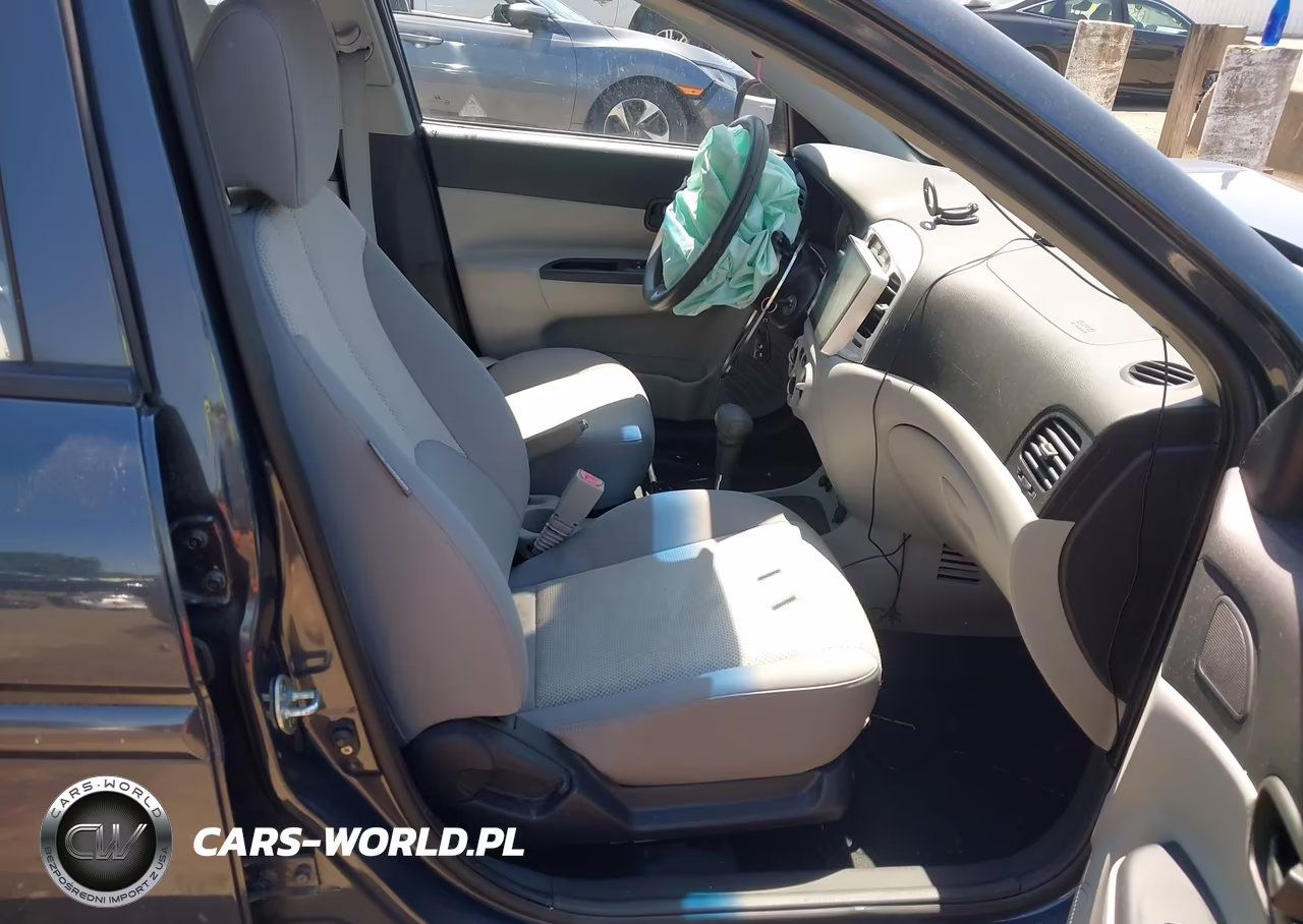 2010 Hyundai Accent Gls VIN:KMHCN4AC6AU410239 - 5