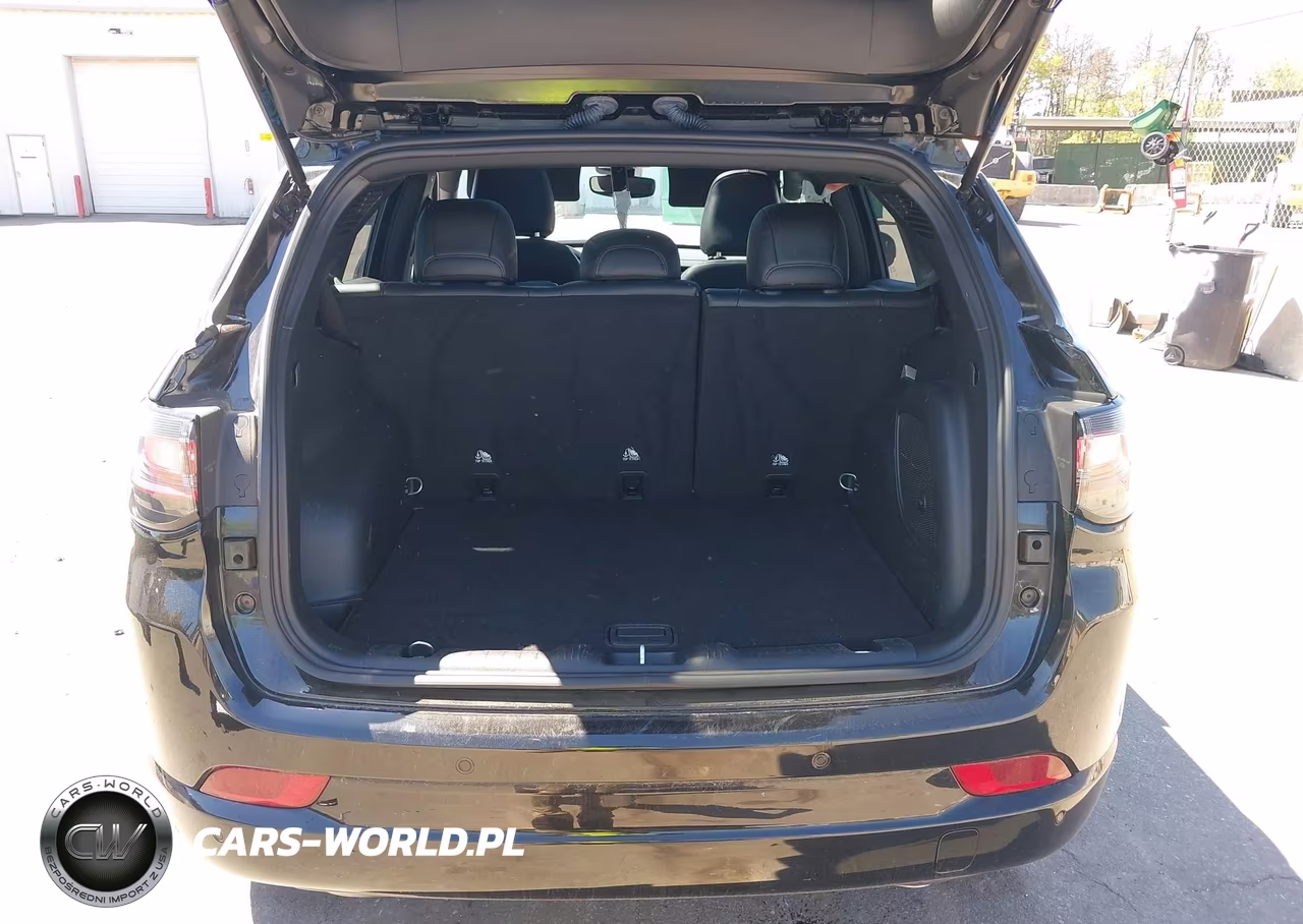 2023 Jeep Compass High Altitude 4X4 VIN:3C4NJDCNXPT559716 - 19