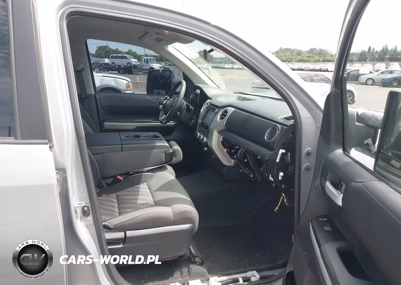 2018 Toyota Tundra Sr5 5.7L V8 VIN:5TFDY5F17JX769563 - 5